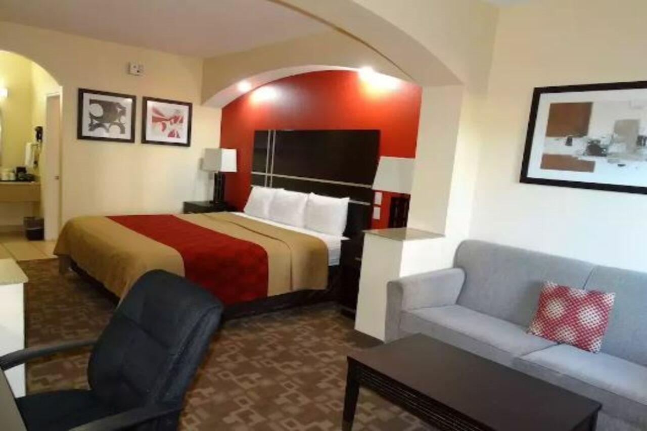 Regency Inn & Suites - Baytown Εξωτερικό φωτογραφία