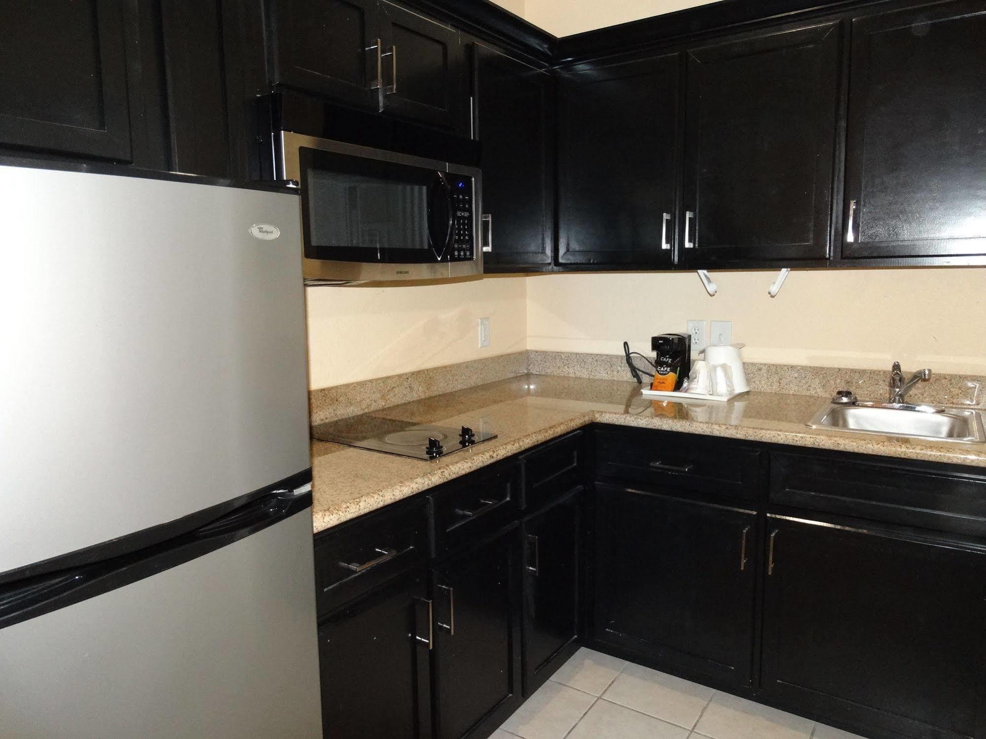Regency Inn & Suites - Baytown Εξωτερικό φωτογραφία