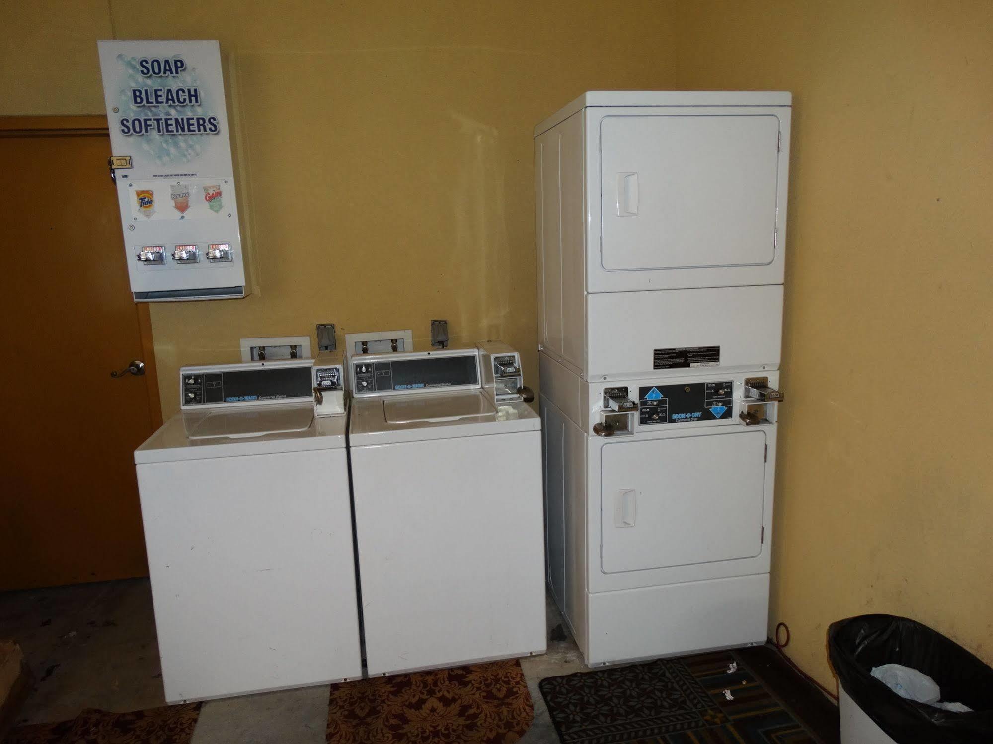Regency Inn & Suites - Baytown Εξωτερικό φωτογραφία