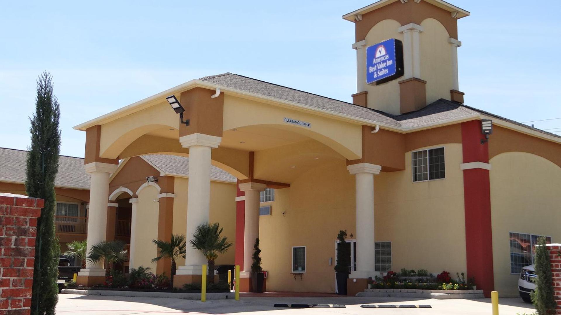 Regency Inn & Suites - Baytown Εξωτερικό φωτογραφία