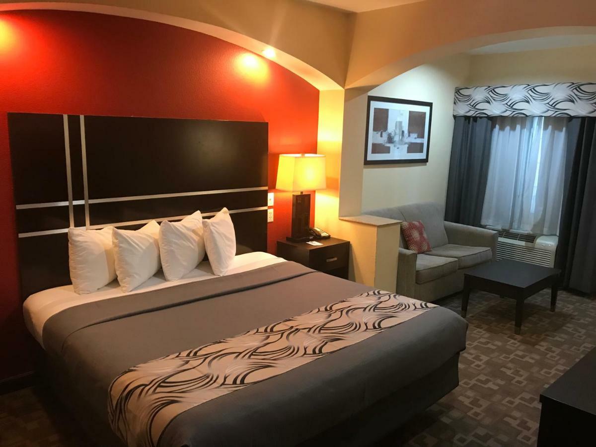 Regency Inn & Suites - Baytown Εξωτερικό φωτογραφία